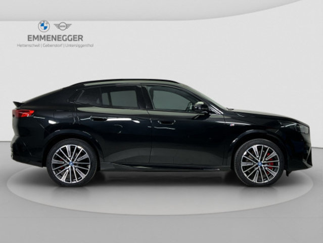 BMW iX2  30 M Sport Pro, Elektro, Occasion / Gebraucht, Automatik - 6