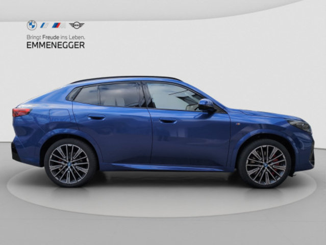 BMW iX2 30 M Sport Pro, Elektro, Vorführwagen, Automatik - 5