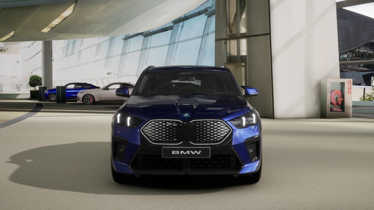 BMW iX2 30 M Sport Pro, Electric, New car, Automatic - 3