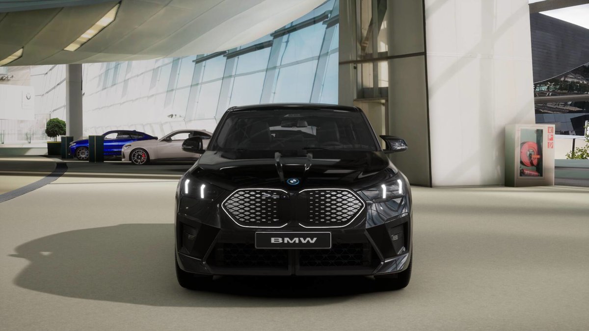BMW iX2 30 M Sport Pro, Electric, New car, Automatic - 3