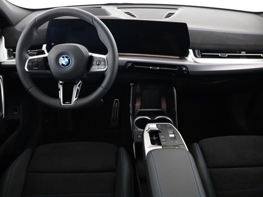 BMW iX2 30, Elektro, Neuwagen, Automatik - 6