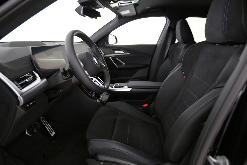 BMW iX2 20 eDrive, Elettrica, Auto nuove, Automatico - 2