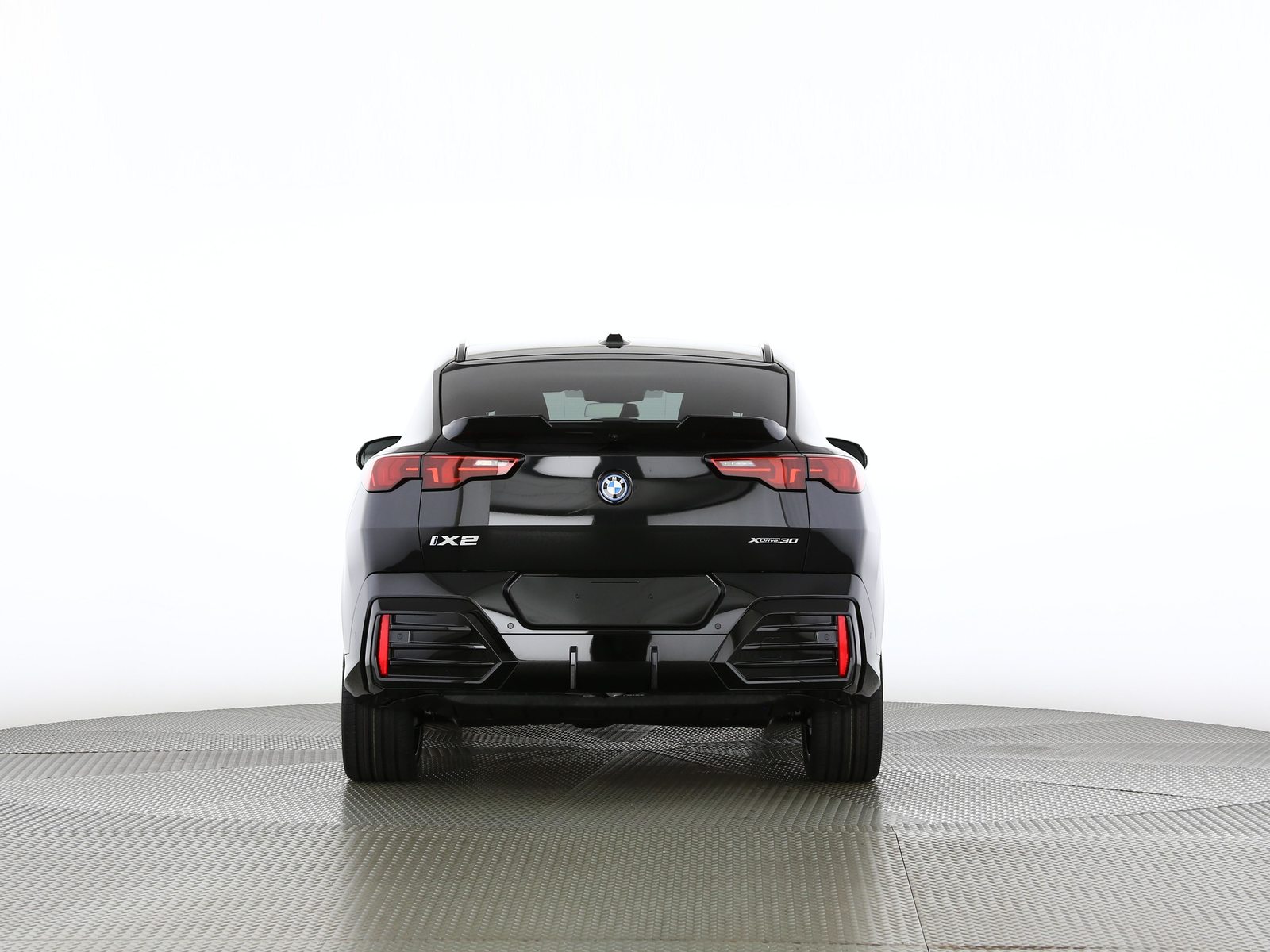 BMW iX2 30 xDrive, Elettrica, Auto nuove, Automatico - 4