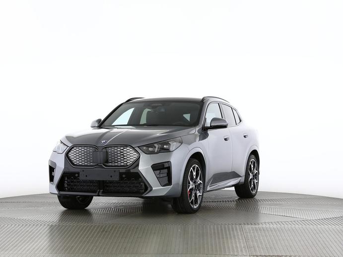 BMW iX2 30 xDrive, Elektro, Neuwagen, Automatik