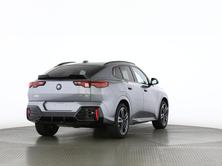 BMW iX2 20 eDrive, Electric, New car, Automatic - 2