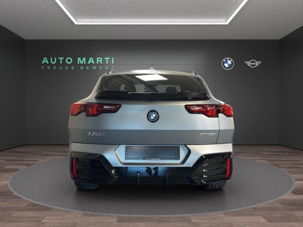 BMW iX2 30, Elektro, Occasion / Gebraucht, Automatik - 3