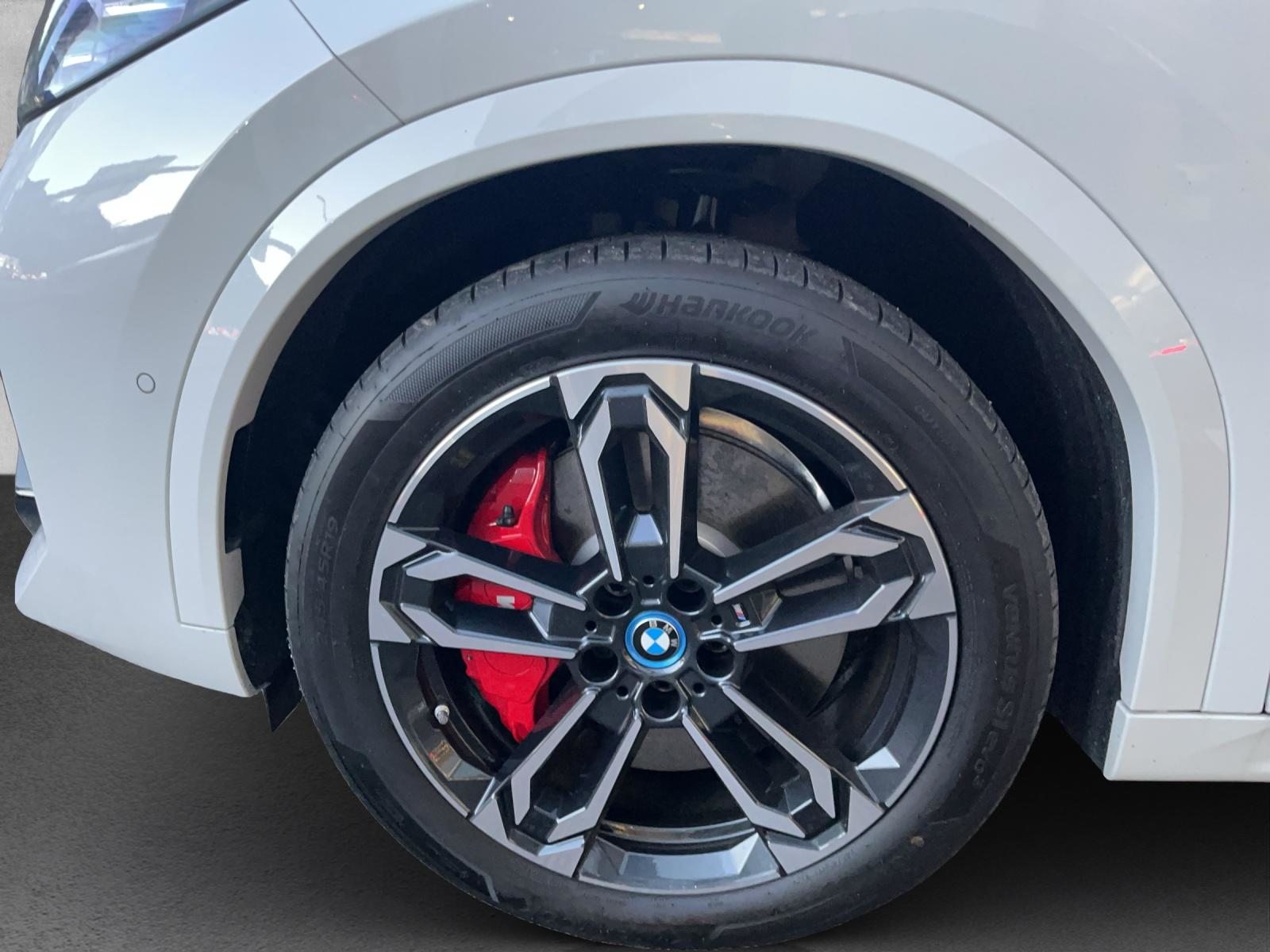 BMW iX2 30 xDrive, Electric, Second hand / Used, Automatic - 7