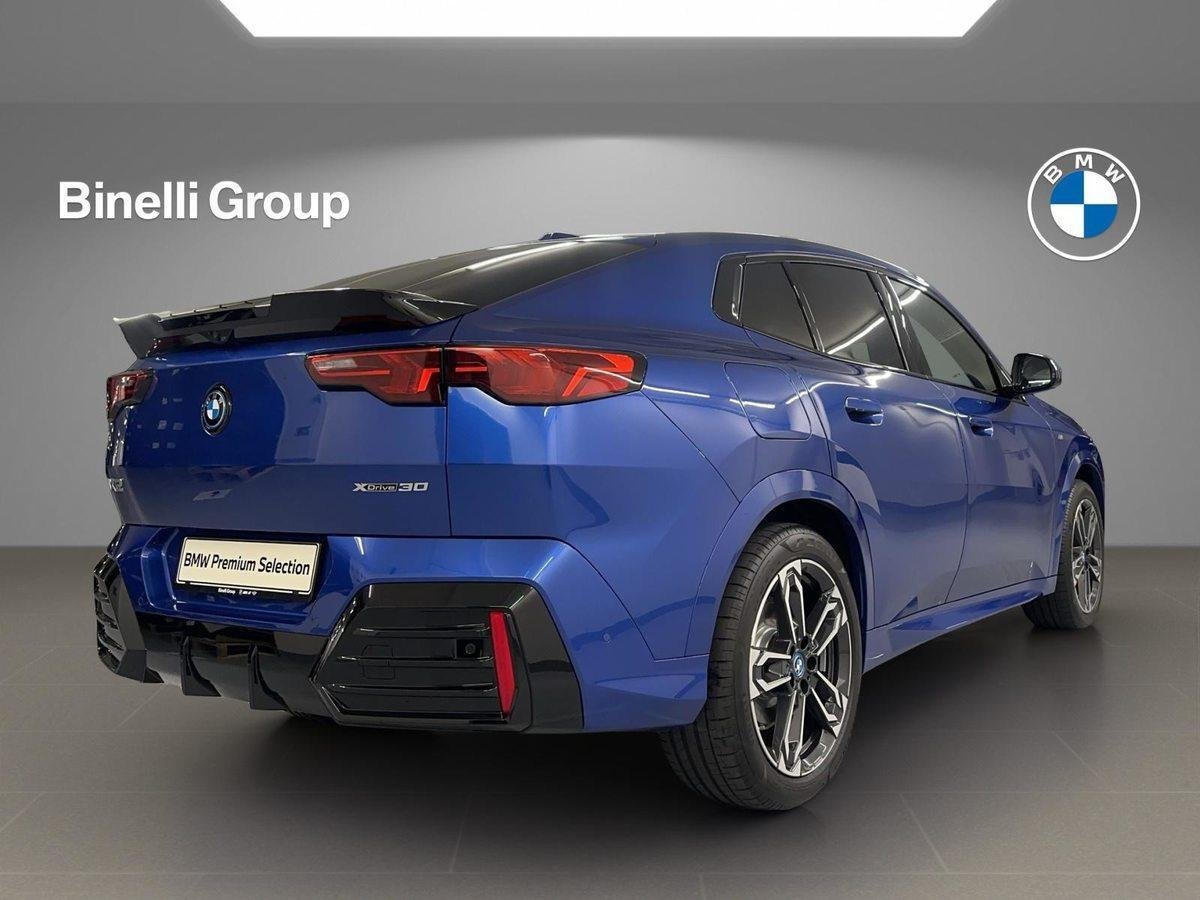 BMW iX2 30, Électrique, Occasion / Utilisé, Automatique - 5