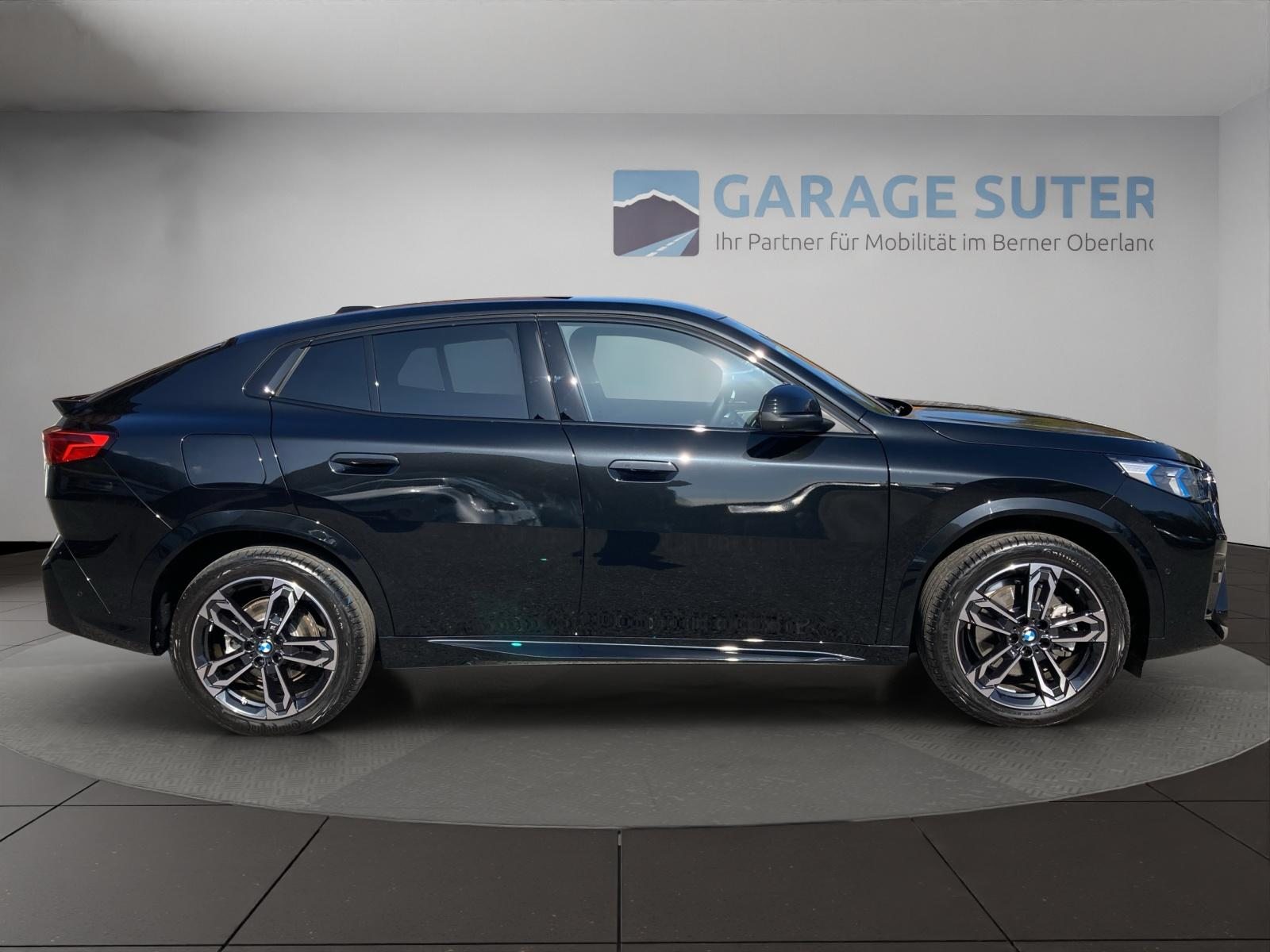 BMW iX2 30 xDrive, Électrique, Occasion / Utilisé, Automatique - 6