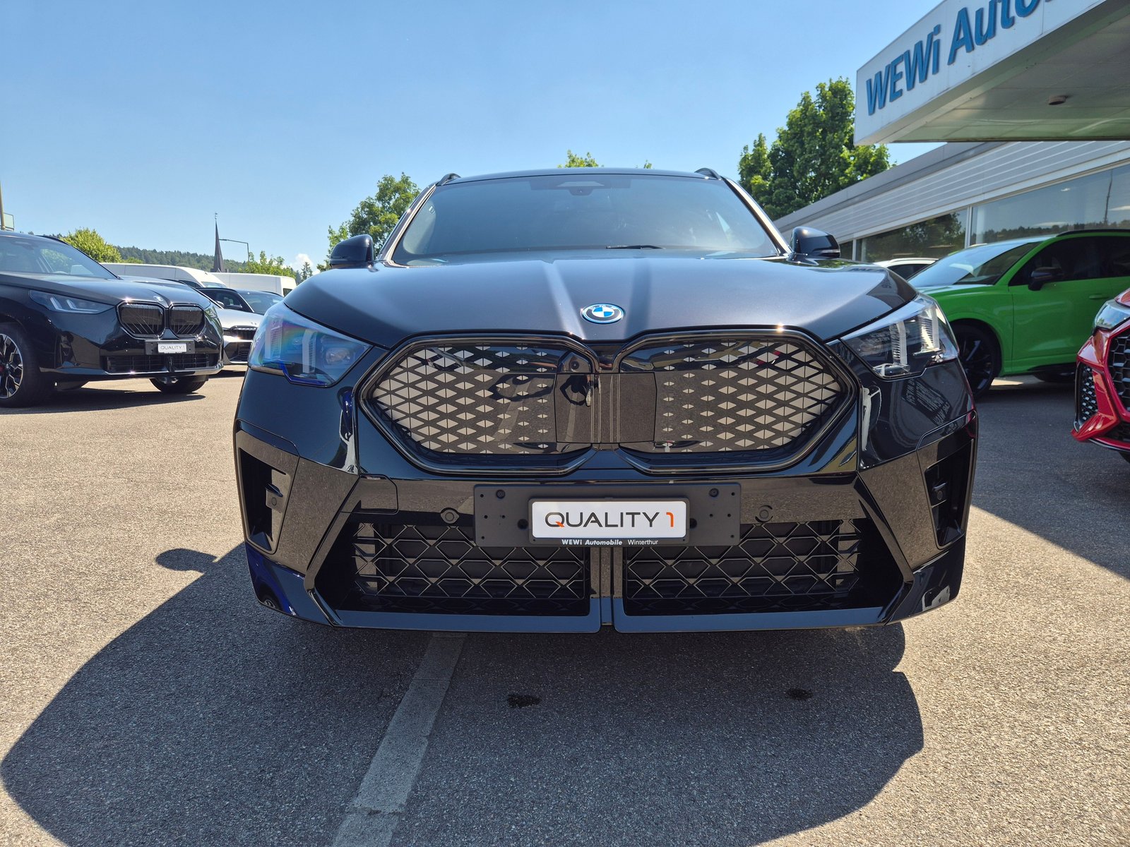 BMW iX2 30 M Sport Pro, Elektro, Occasion / Gebraucht, Automatik - 3