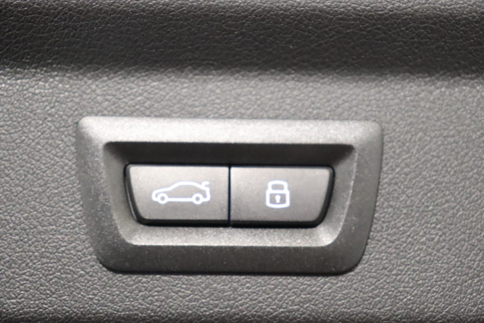 BMW iX2 30 xDrive, Électrique, Occasion / Utilisé, Automatique - 7