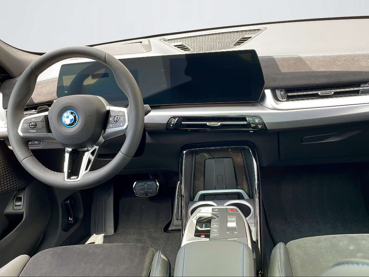 BMW iX2 30 M Sport Pro, Elektro, Neuwagen, Automat - 5