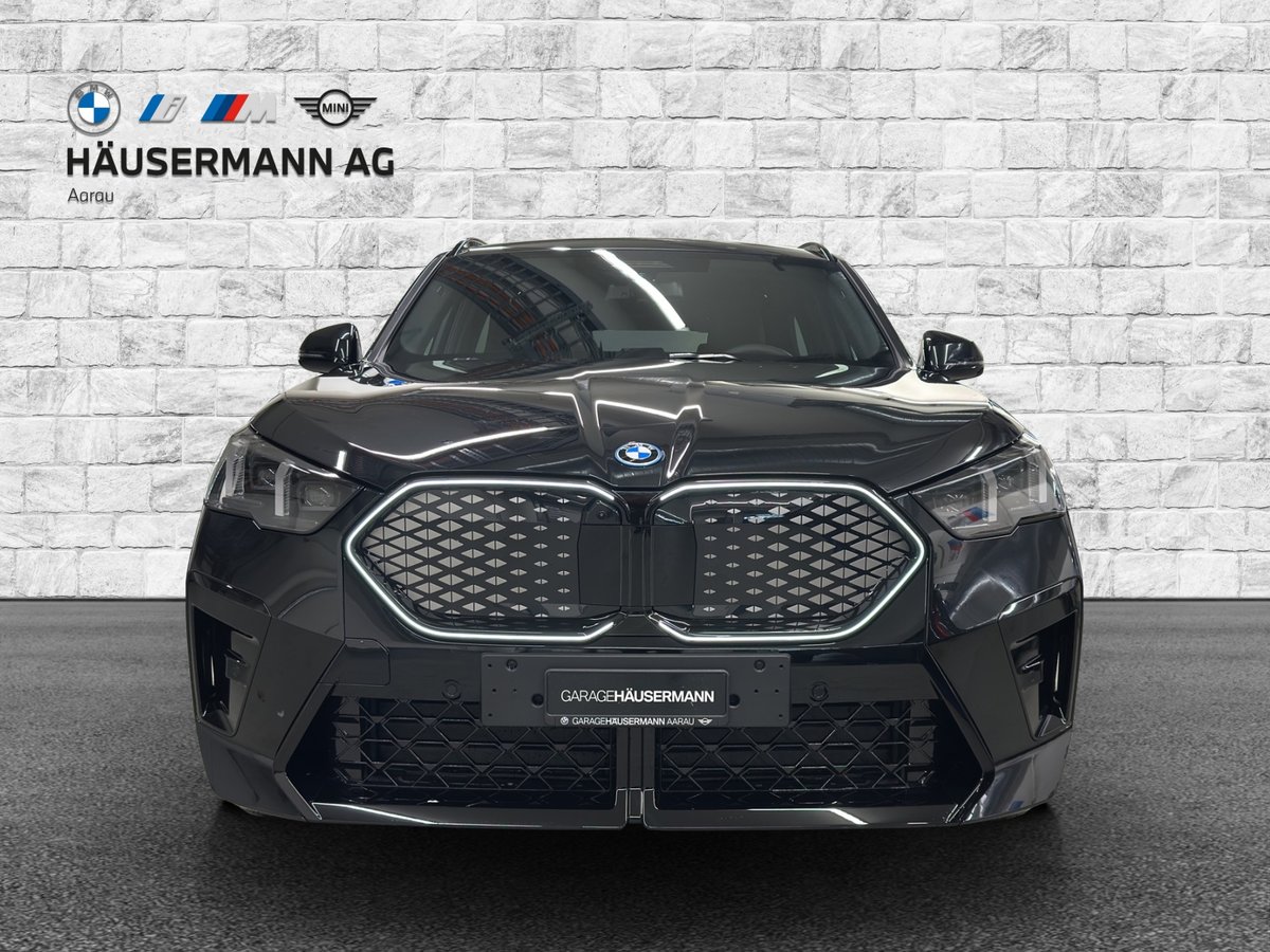 BMW iX2 30 M Sport Pro, Électrique, Voiture nouvelle, Automatique - 2