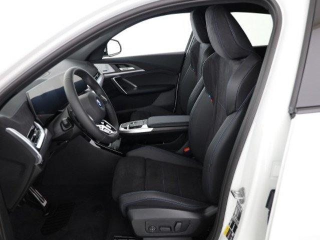 BMW iX2 30 xDrive, Elektro, Vorführwagen, Automat - 5