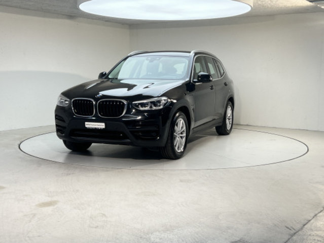 BMW X3 30e