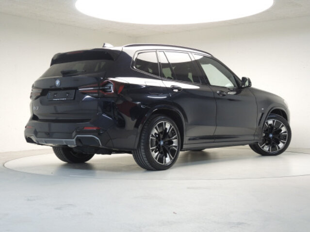 BMW iX3 Impressive, Elektro, Vorführwagen, Automatik - 3