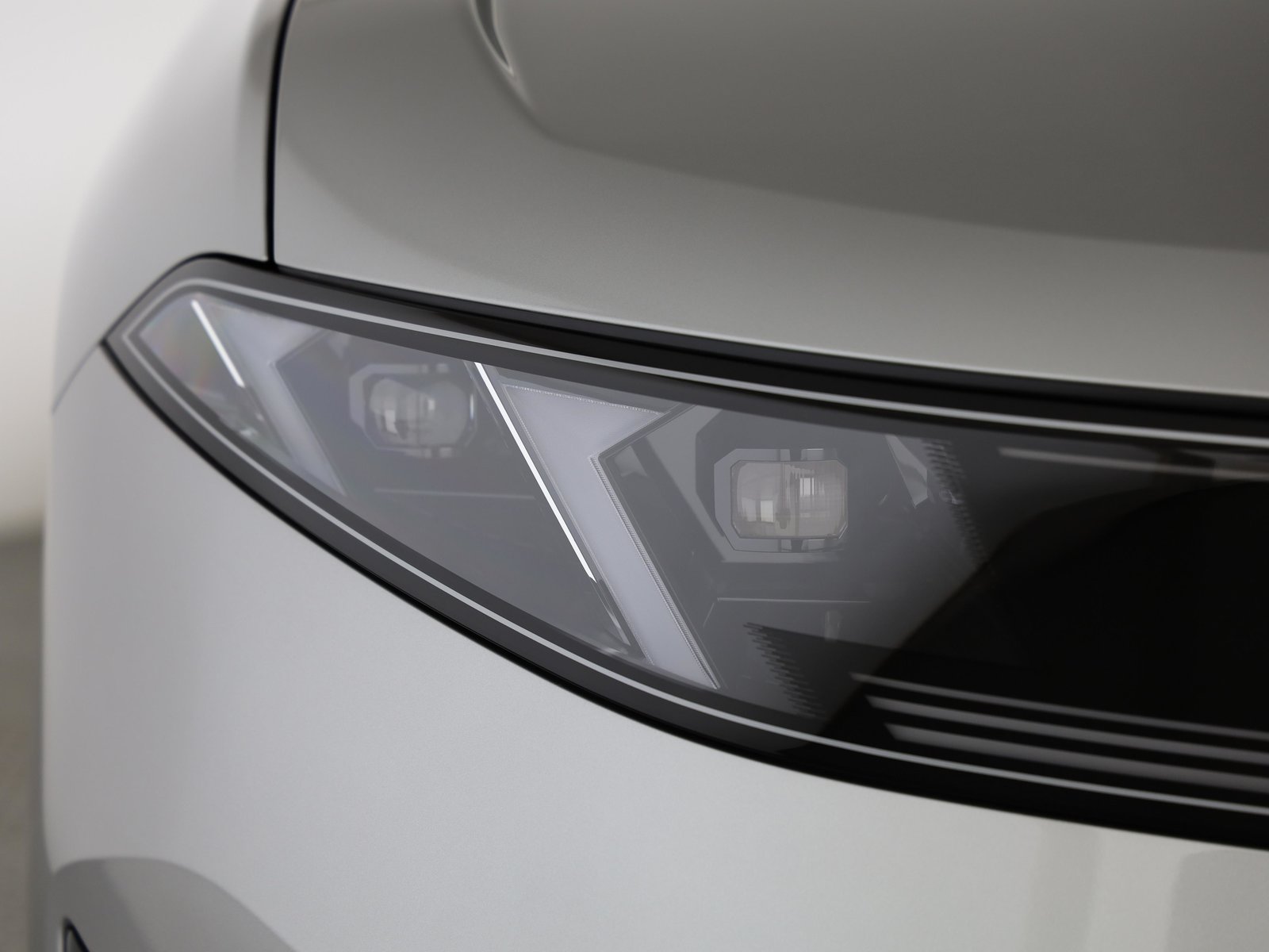 BMW iX3 50, New car, Automatic - 6