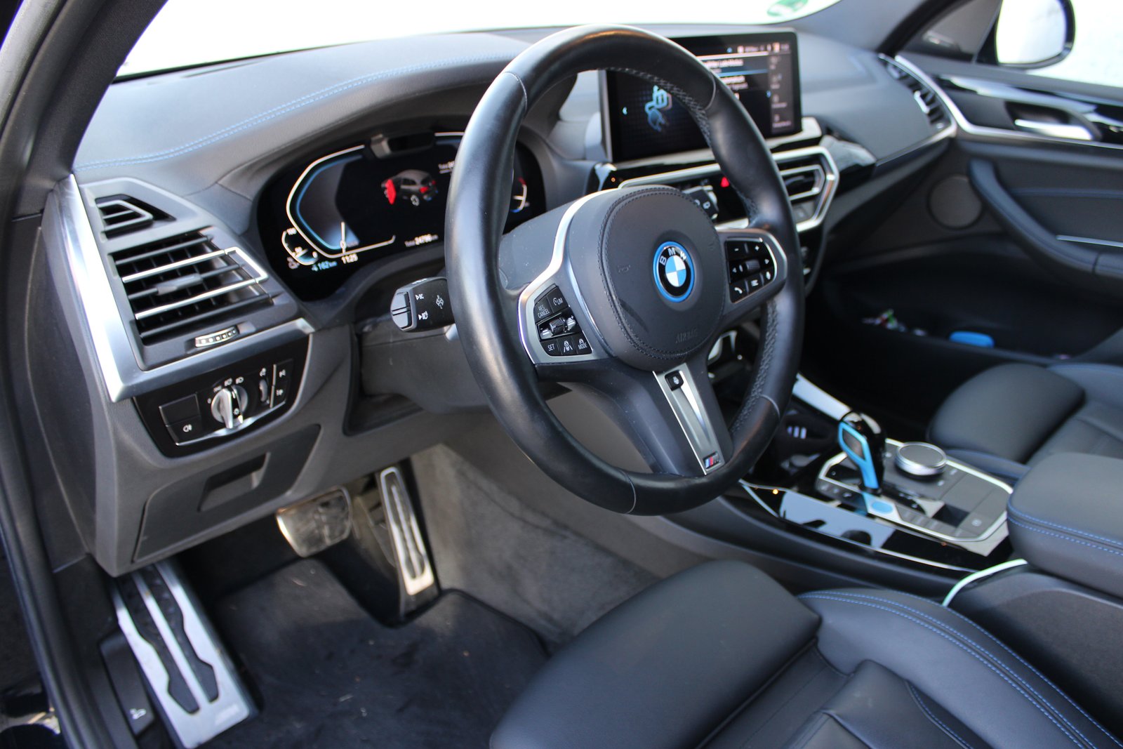 BMW iX3 Impressive, Électrique, Occasion / Utilisé, Automatique - 6