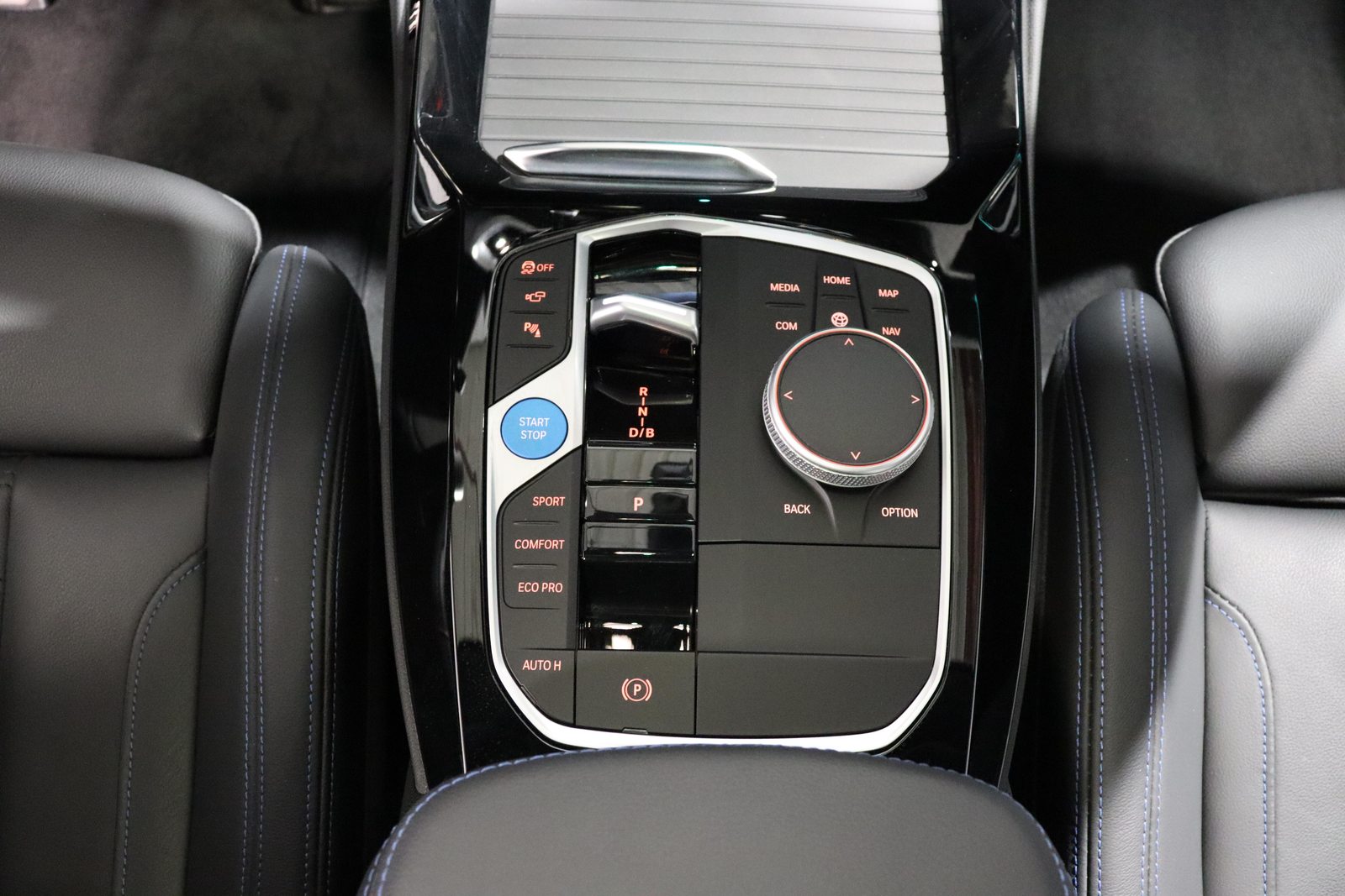 BMW iX3 E-Motor, Électrique, Occasion / Utilisé, Automatique - 2