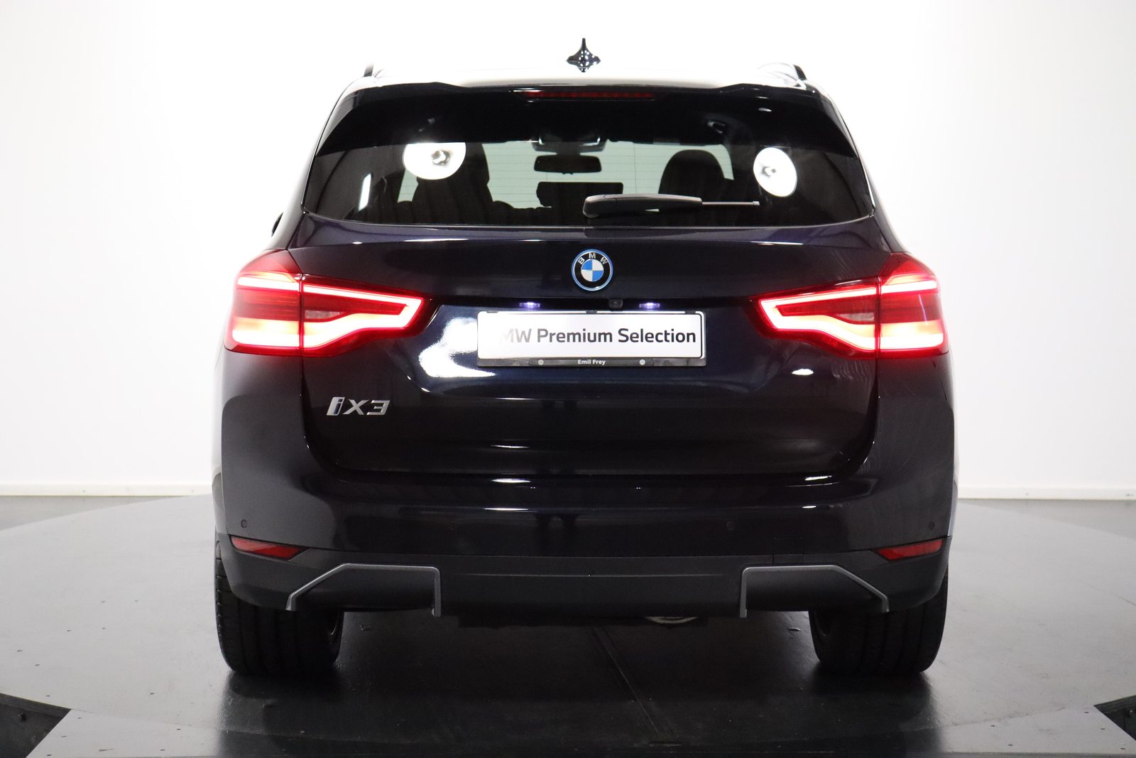 BMW iX3 E-Motor, Électrique, Occasion / Utilisé, Automatique - 4