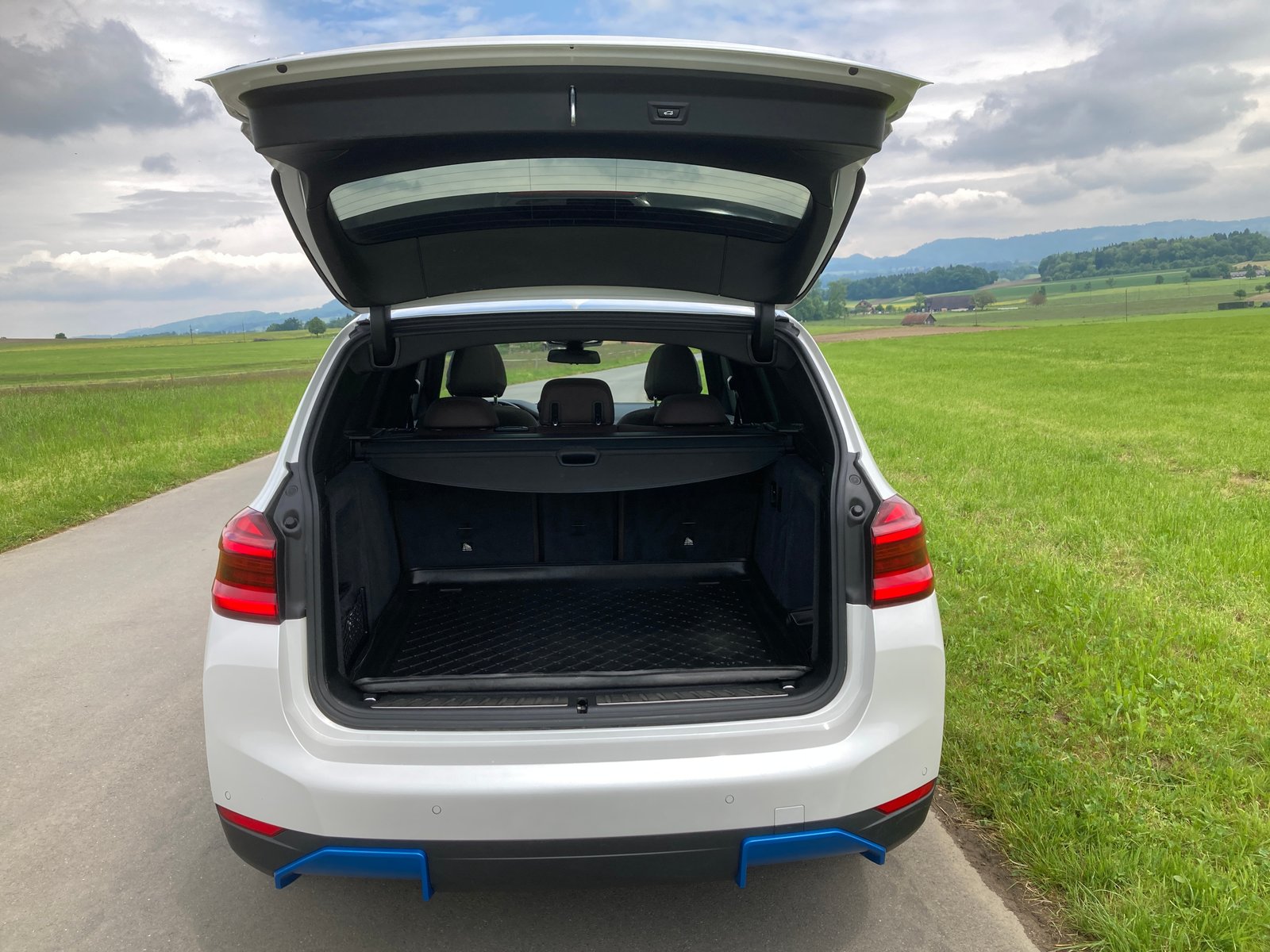 BMW iX3 Impressive, Électrique, Occasion / Utilisé, Automatique - 6