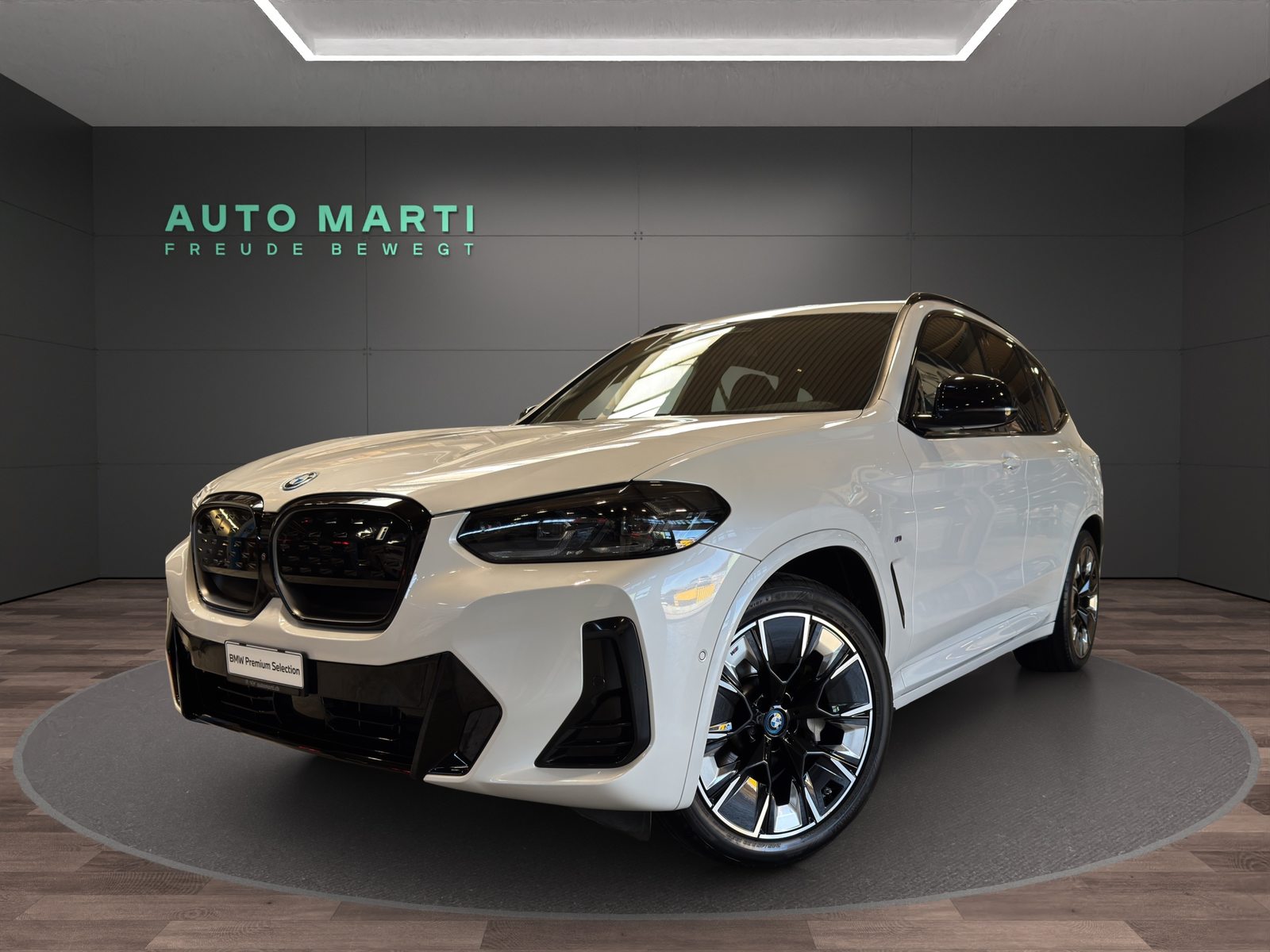 BMW iX3 Impressive