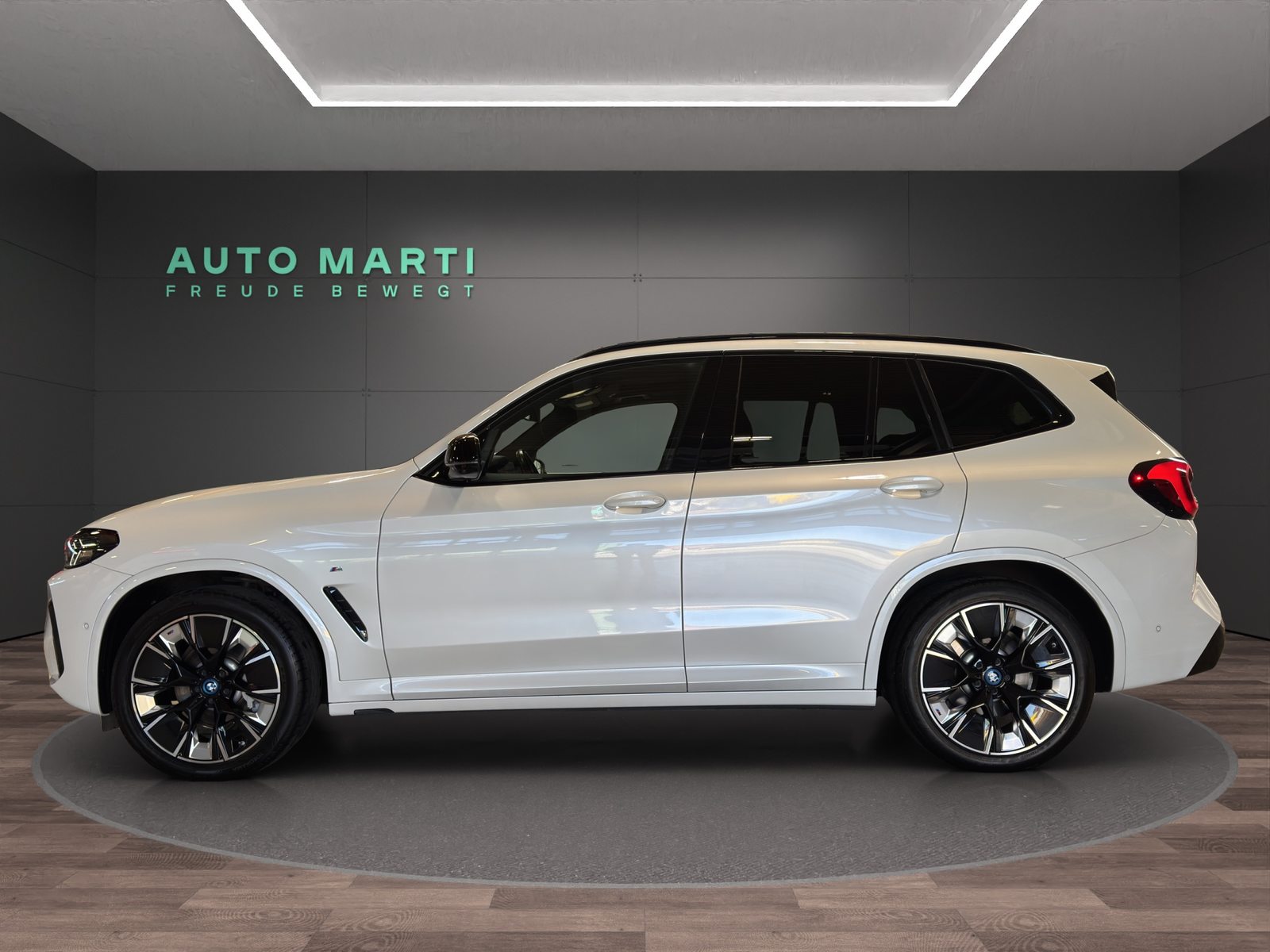 BMW iX3 Impressive, Électrique, Occasion / Utilisé, Automatique - 2