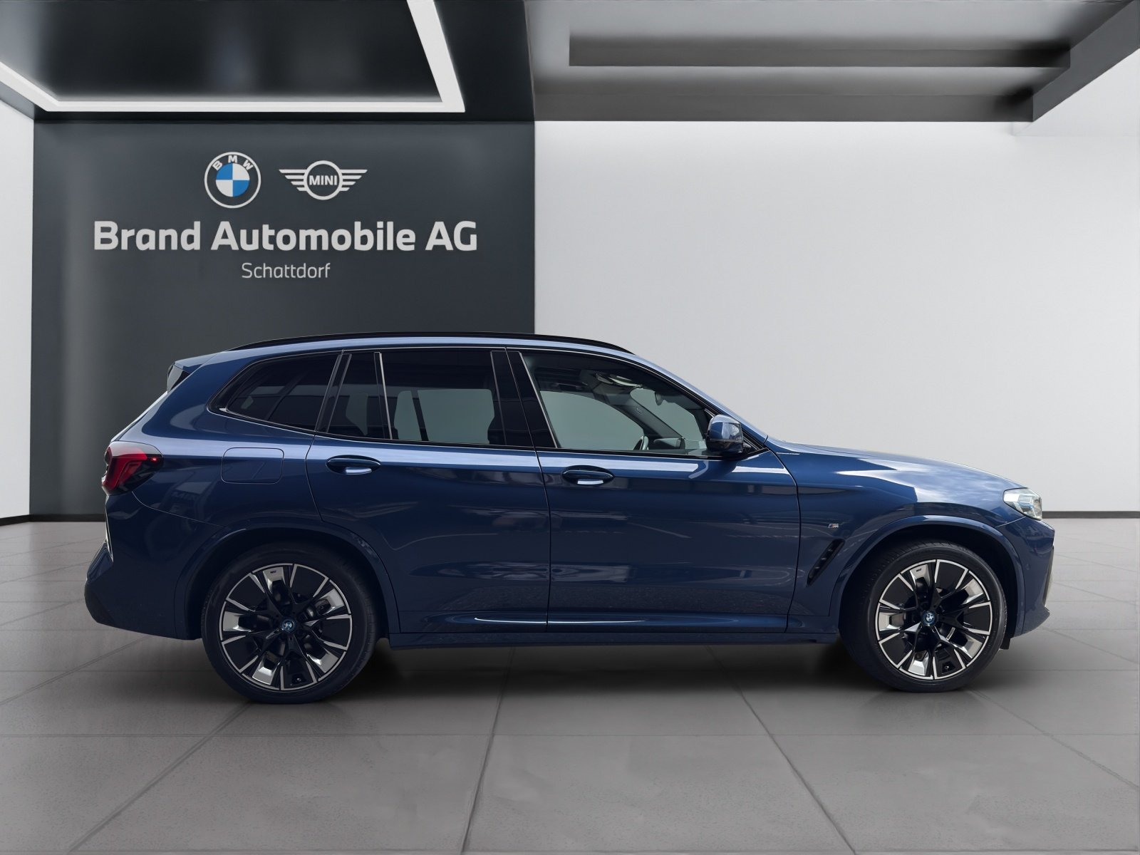BMW iX3 IMPRESSIVE, Elektro, Occasion / Gebraucht, Automatik - 7