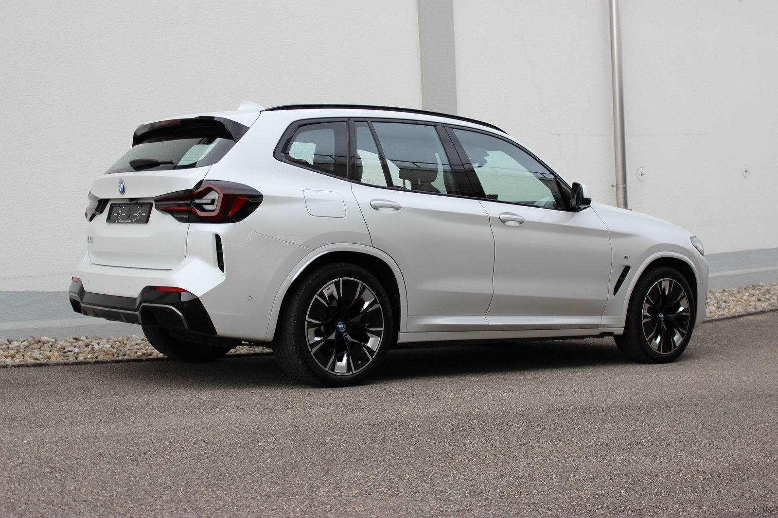 BMW iX3 Impressive *0.9-LEASINGAKTION*, Elektro, Occasion / Gebraucht, Automatik - 4
