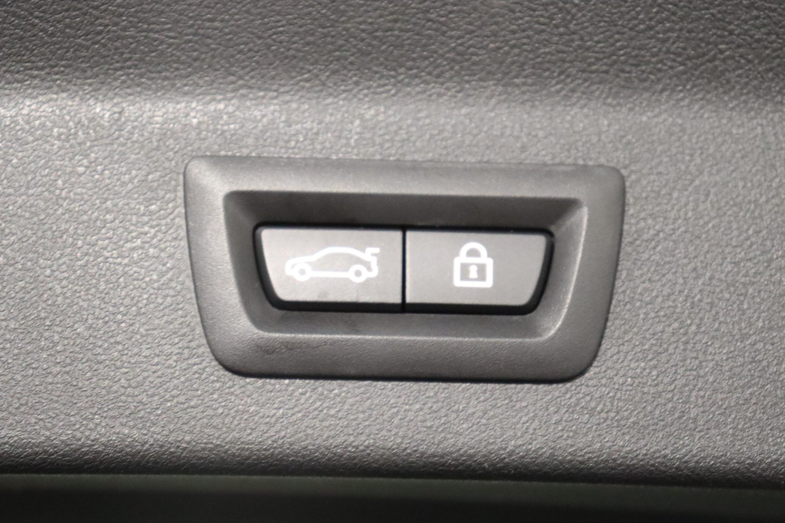 BMW iX3 E-Motor, Elektro, Occasion / Gebraucht, Automatik - 6
