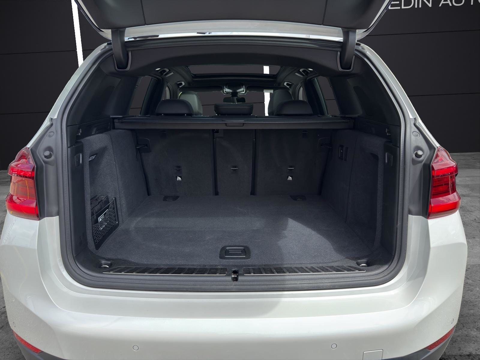 BMW iX3, Elektro, Occasion / Gebraucht, Automatik - 6