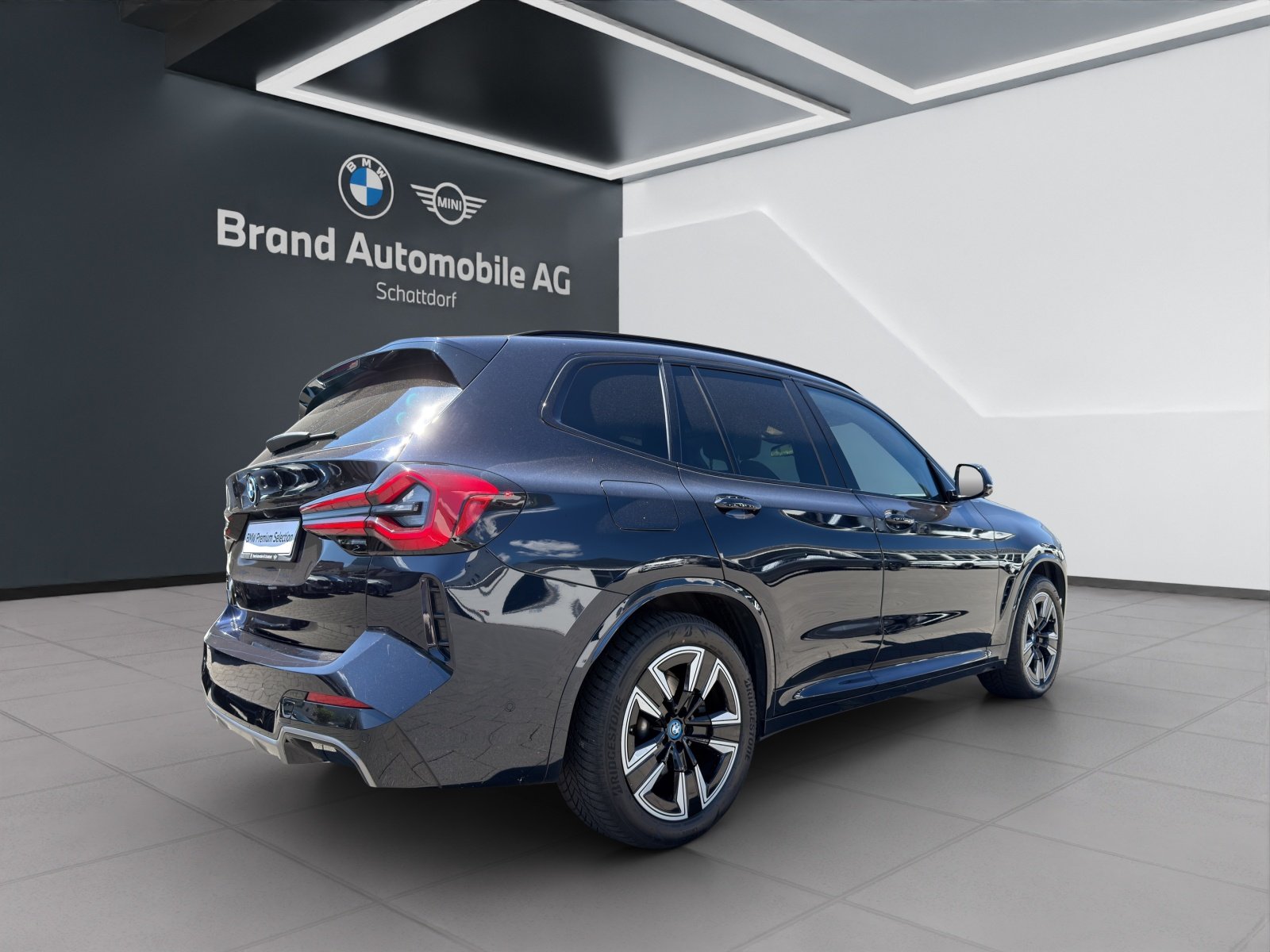BMW iX3 E-Motor, Électrique, Occasion / Utilisé, Automatique - 6