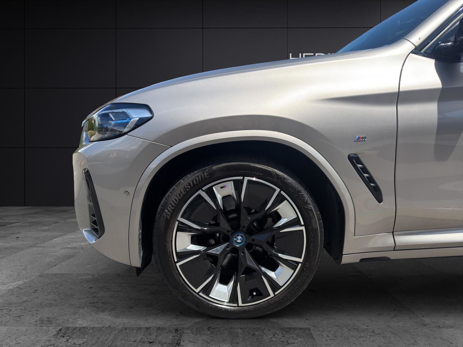 BMW iX3 M Sport E-Motor, Électrique, Occasion / Utilisé, Automatique - 5