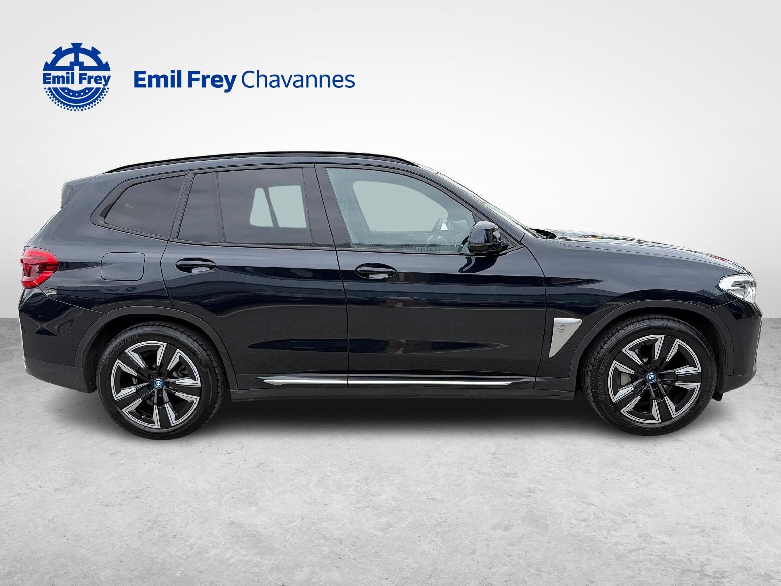 BMW iX3 E-Motor, Elektro, Occasion / Gebraucht, Automatik - 7