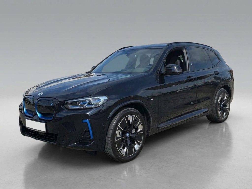 BMW iX3 M Sport Impressive