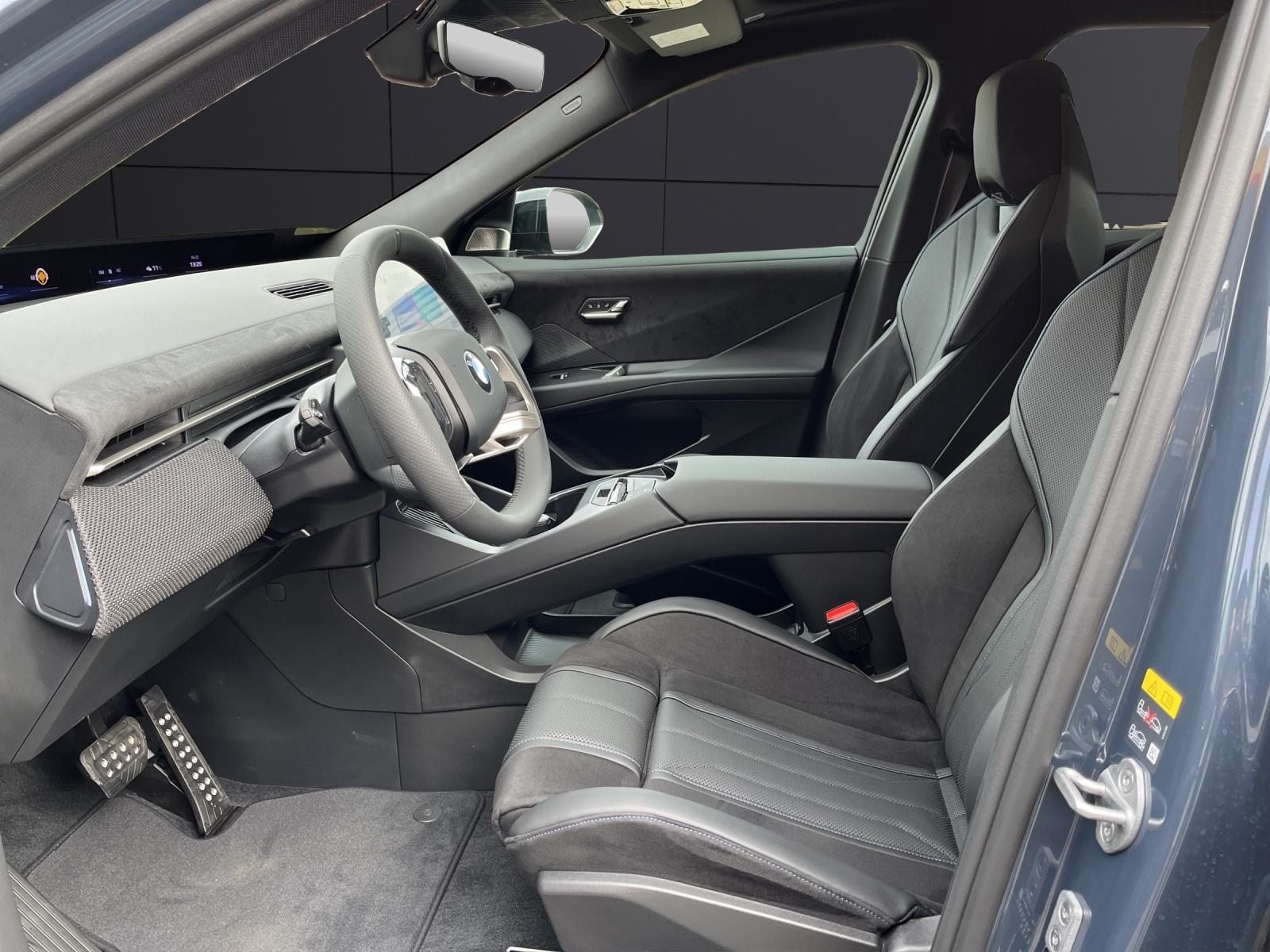 BMW iX3 50 xDrive, Electric, Ex-demonstrator, Automatic - 2