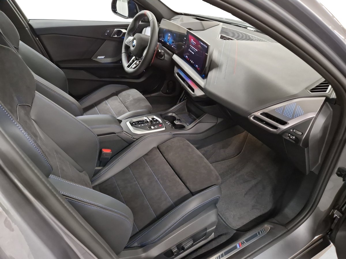 BMW M135 M Sport Pro, Benzin, Neuwagen, Automatik - 3