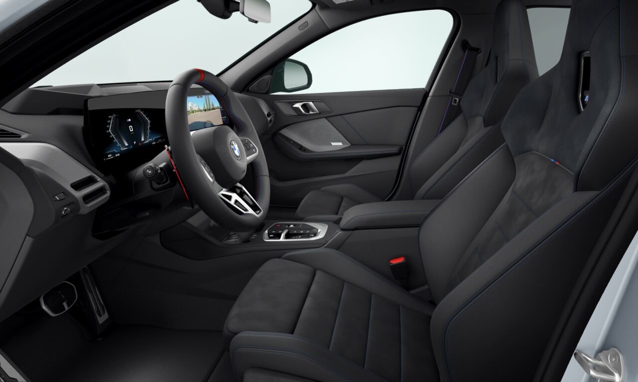 BMW M135 M Technik Paket *0.9-LEASINGAKTION*, Essence, Voiture nouvelle, Automatique - 2