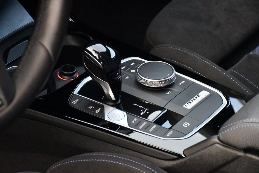 BMW M135i, Essence, Occasion / Utilisé, Automatique - 7