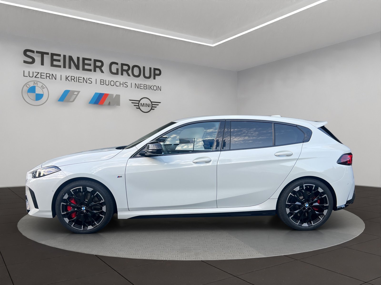 BMW M135 M Sport Pro, Benzin, Occasion / Gebraucht, Automatik - 4