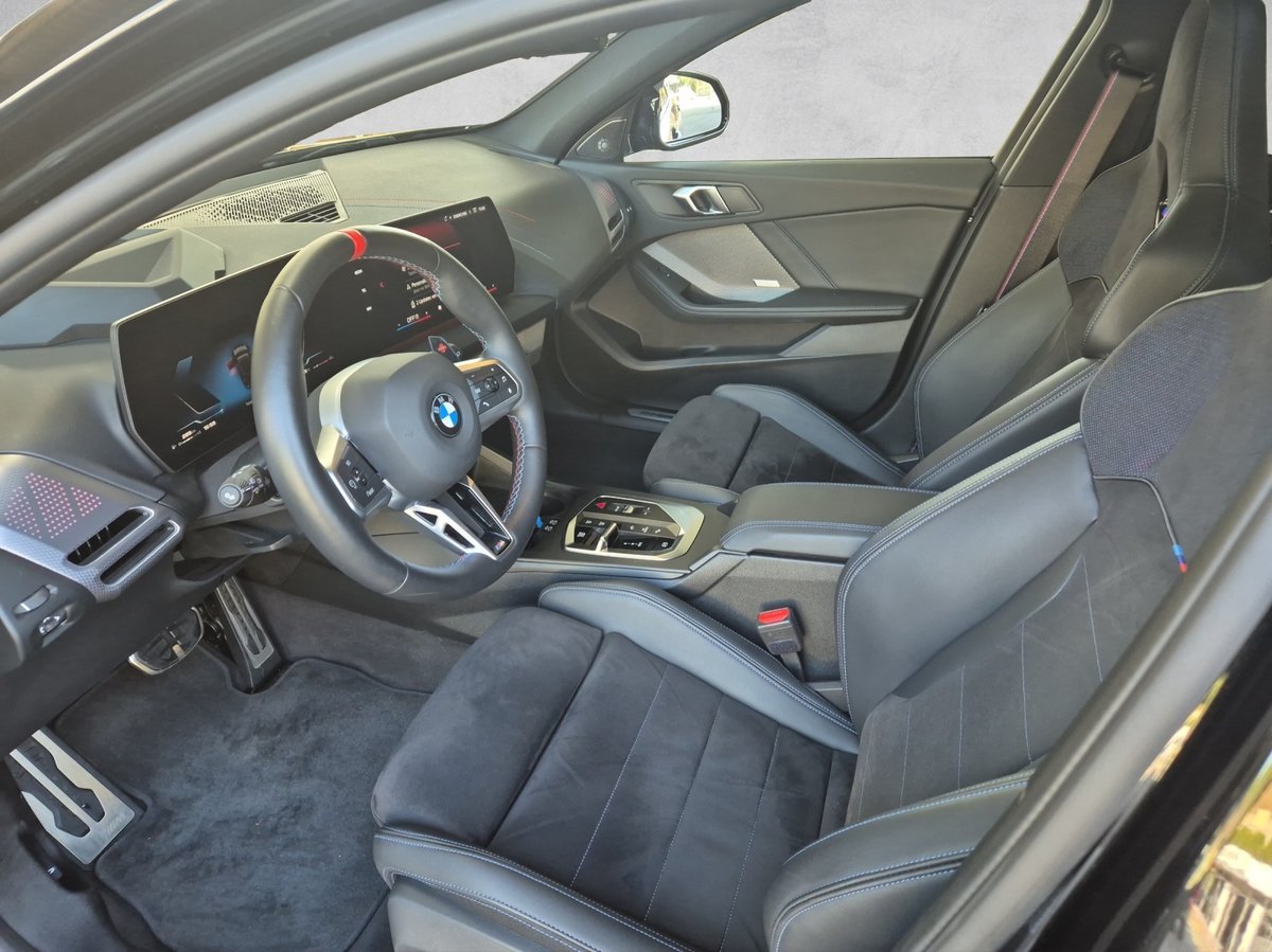 BMW M135 M Sport Pro, Benzin, Occasion / Gebraucht, Automatik - 6