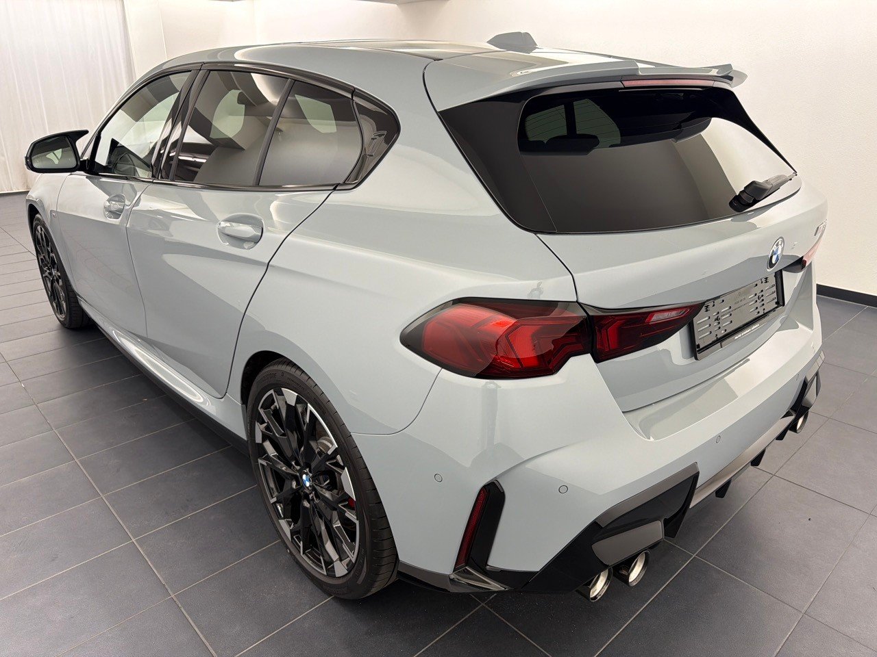 BMW M135 M Sport Pro, Benzin, Occasion / Gebraucht, Automatik - 2