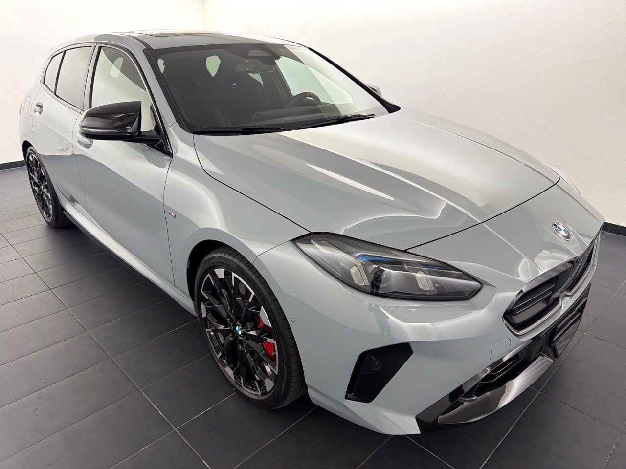 BMW M135 M Sport Pro, Benzin, Occasion / Gebraucht, Automatik - 4