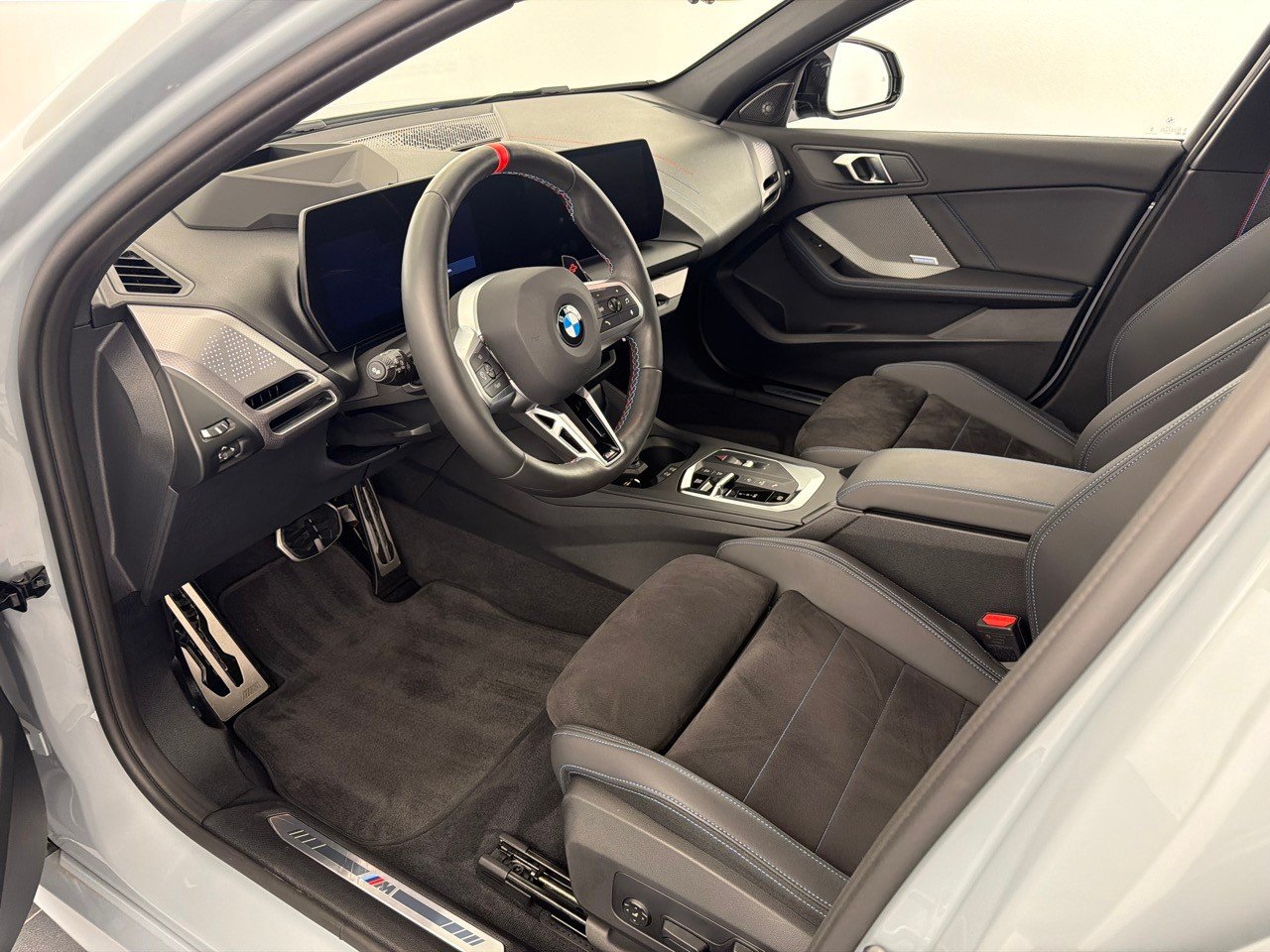 BMW M135 M Sport Pro, Benzin, Occasion / Gebraucht, Automatik - 5