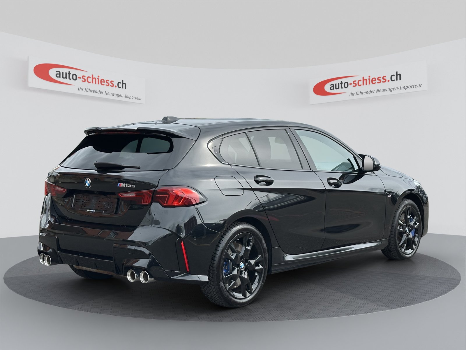 BMW M135 Shadow Line Iconic Glow, Essence, Occasion / Utilisé, Automatique - 5