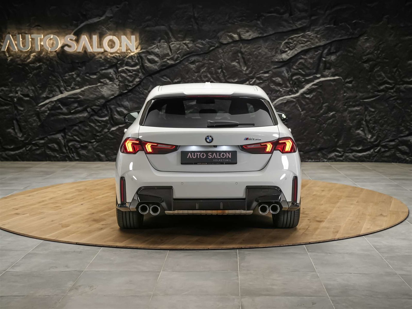 BMW M135 *Harman/Kardon*Sportsitze*Sitzheizung*Keyles, Benzin, Occasion / Gebraucht, Automatik - 5