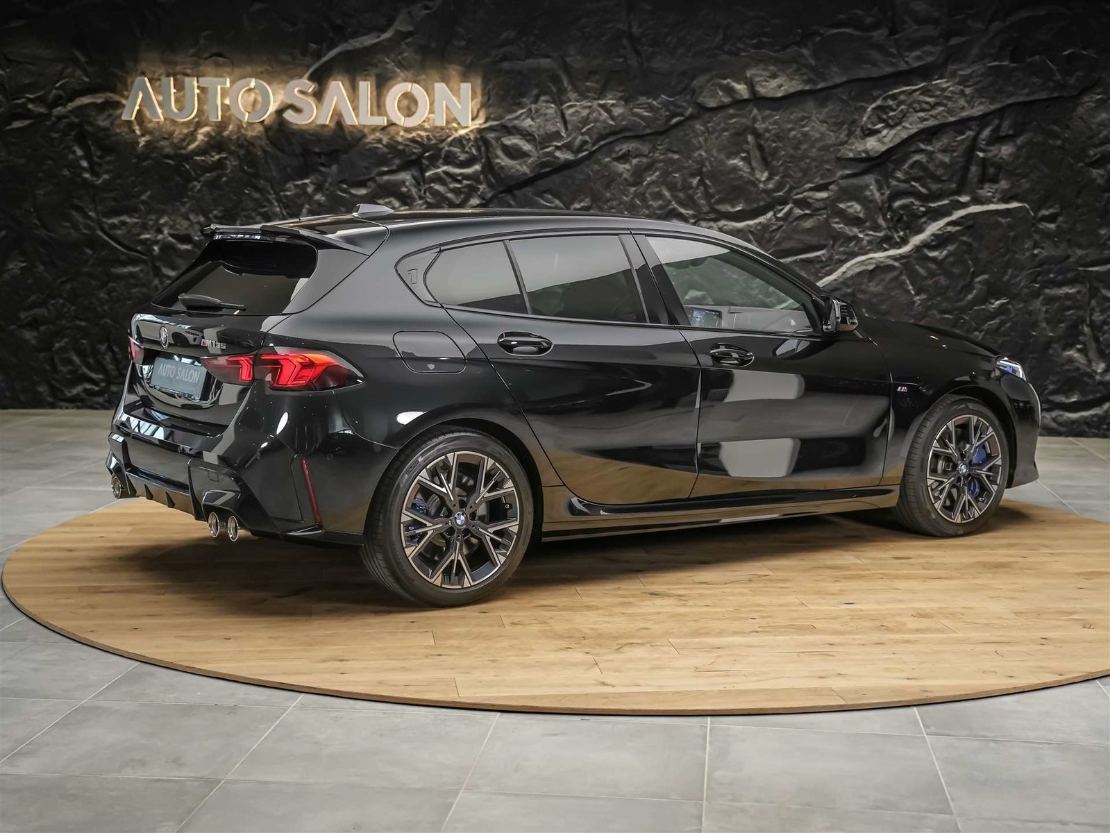 BMW M135 *Harman/Kardon*Sportsitze*Sitzheizung*Keyles, Benzin, Occasion / Gebraucht, Automatik - 6