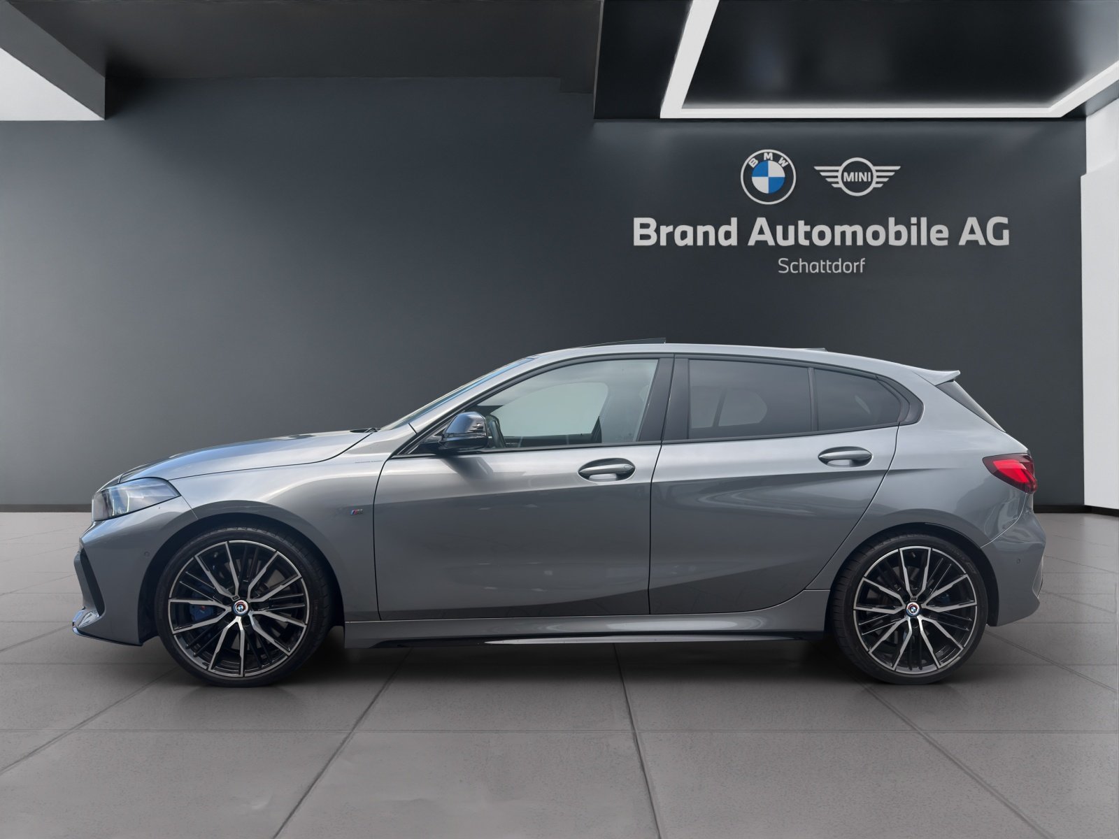 BMW M135i, Essence, Occasion / Utilisé, Automatique - 2