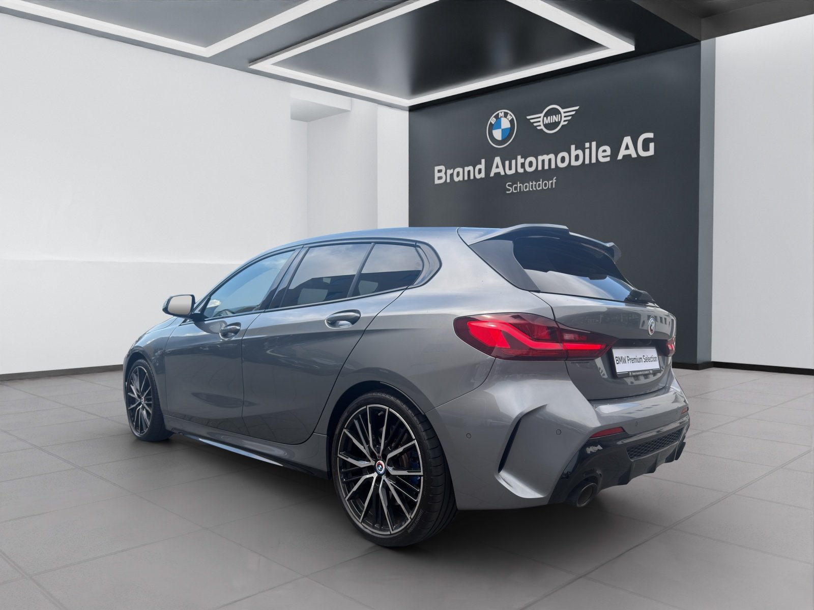 BMW M135i, Essence, Occasion / Utilisé, Automatique - 3