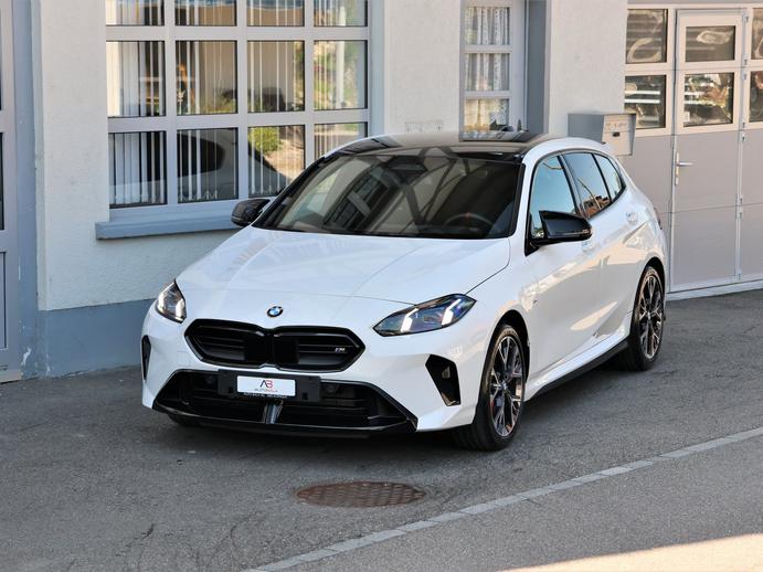 BMW M135 M Sport Pro, Benzin, Occasion / Gebraucht, Automatik
